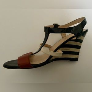 Kate Spade Wedge Sandals Size 8.5
